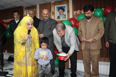 گزارش تصویری اجشن شب یلدای کودکان کار و خیابان