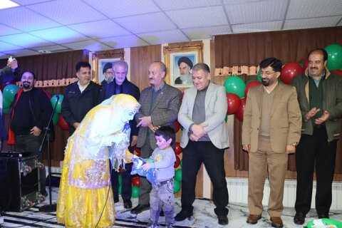 گزارش تصویری اجشن شب یلدای کودکان کار و خیابان