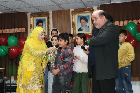 گزارش تصویری اجشن شب یلدای کودکان کار و خیابان