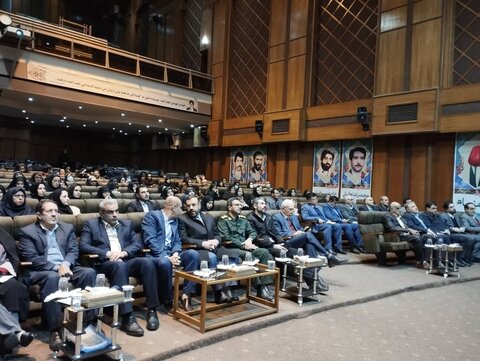 حضور سرپرست بهزیستی فارس در سومین ستاد استانی خانواده و جمعیت