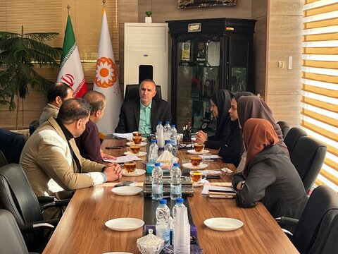 دیدار رئیس و کارشناسان اداره فناوری اطلاعات بهزیستی فارس با سرپرست جدید بهزیستی استان