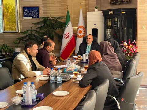 دیدار رئیس و کارشناسان اداره فناوری اطلاعات بهزیستی فارس با سرپرست جدید بهزیستی استان