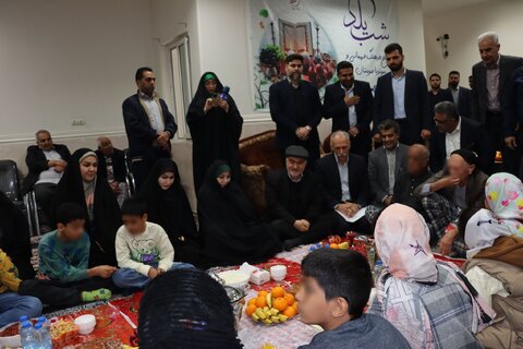 تکریم سالمندان و رسیدگی به کودکان یک ضرورت اجتماعی است