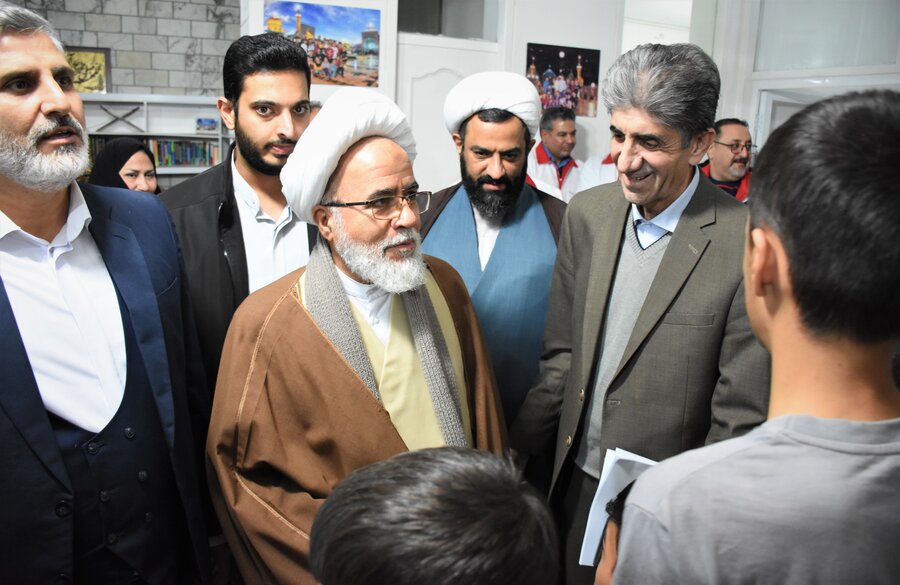 رفتن به پیشواز یلدا با حضور امام جمعه