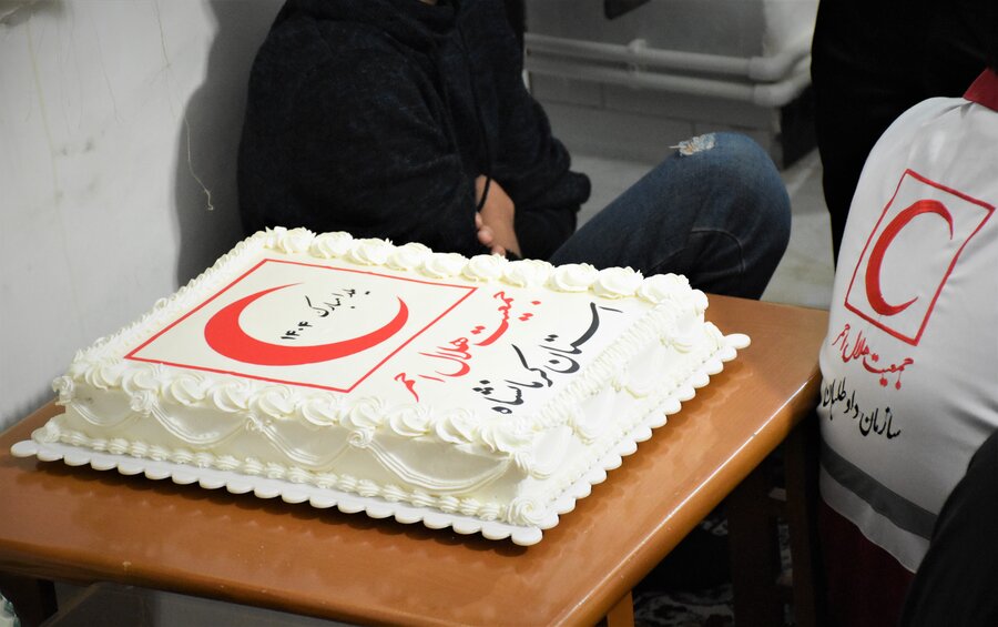 رفتن به پیشواز یلدا با حضور امام جمعه