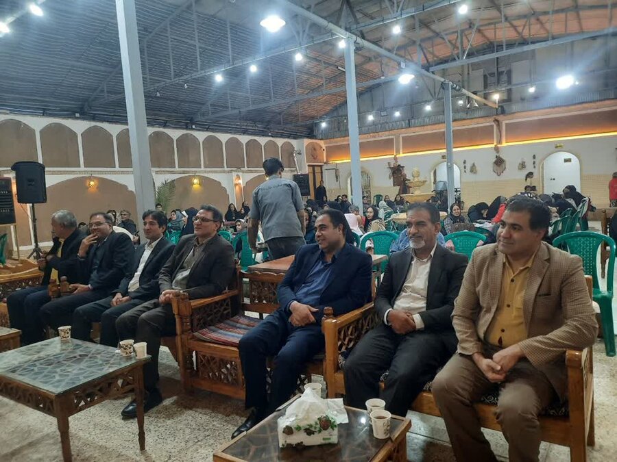 برگزاری جشن گرامیداشت مقام زن و مادر در زرند