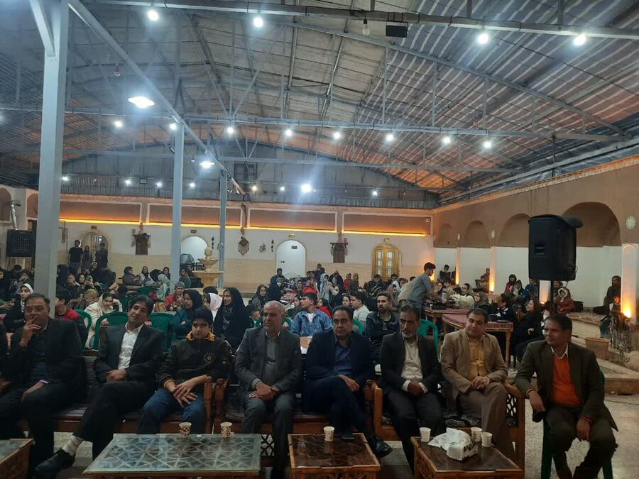 برگزاری جشن گرامیداشت مقام زن و مادر در زرند