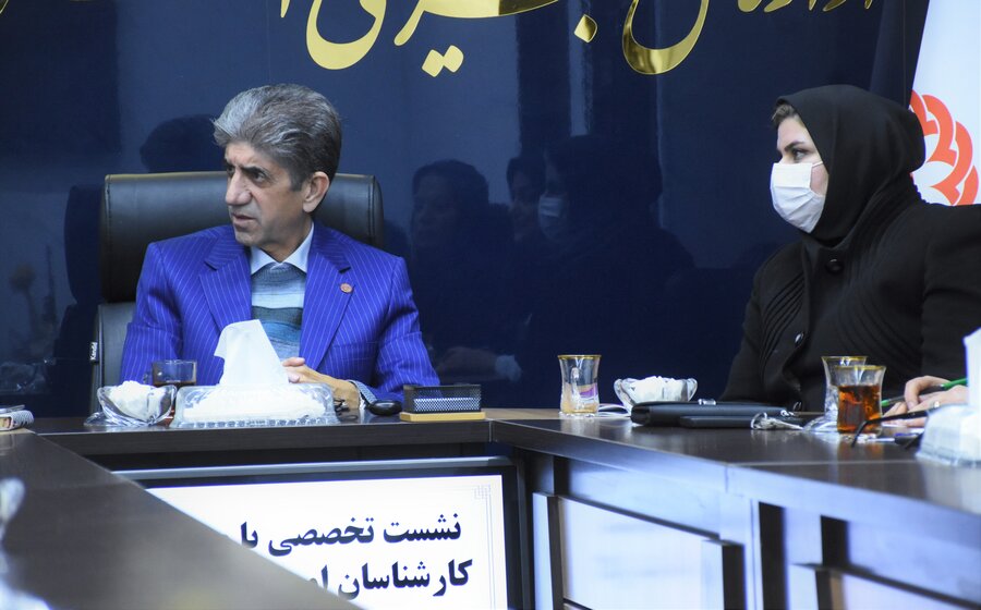 نشست تخصصیِ مدیرکل با مسئولان و کارشناسان اورژانس اجتماعی