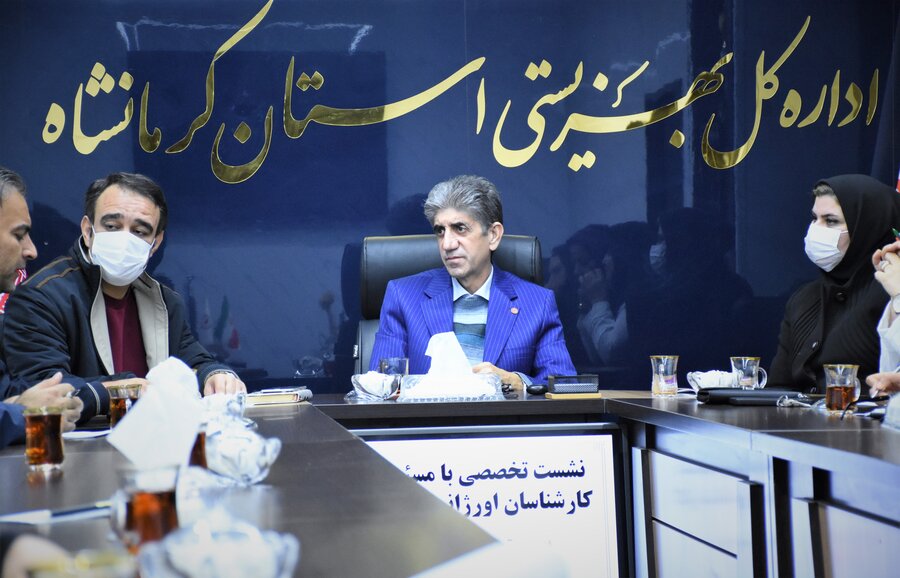 نشست تخصصیِ مدیرکل با مسئولان و کارشناسان اورژانس اجتماعی