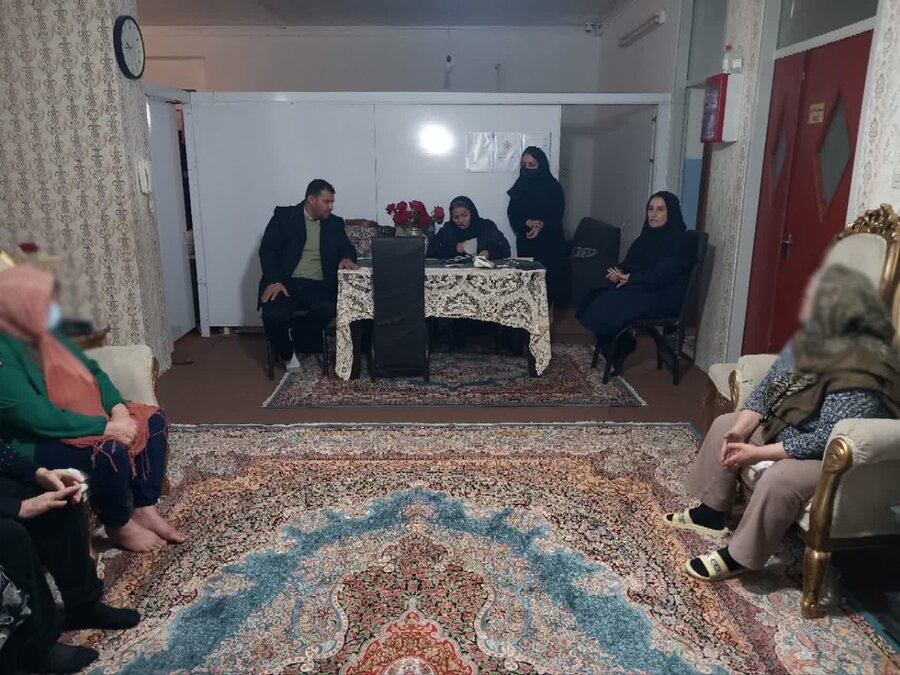 نمین| بازدید سرزده رئیس اداره بهزیستی شهرستان نمین از خانه حمایتی توانبخشی سالمندان «مانا حضور» نمین