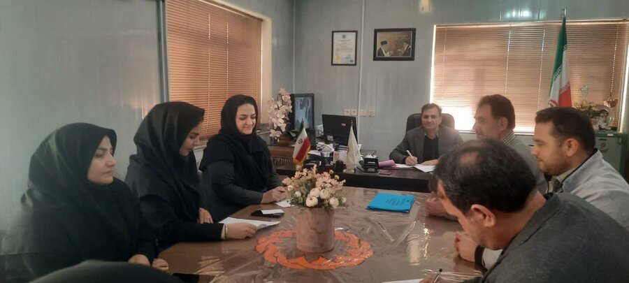 جلسه بررسی چالش‌ها و راهکارهای پیشنهادی در اداره بهزیستی بناب