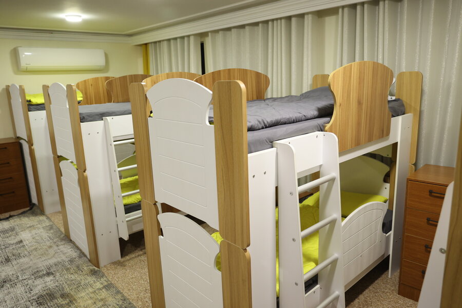 بازدید معاون اجرایی رئیس جمهور از مرکز نگهداری پسران خانه آفتاب