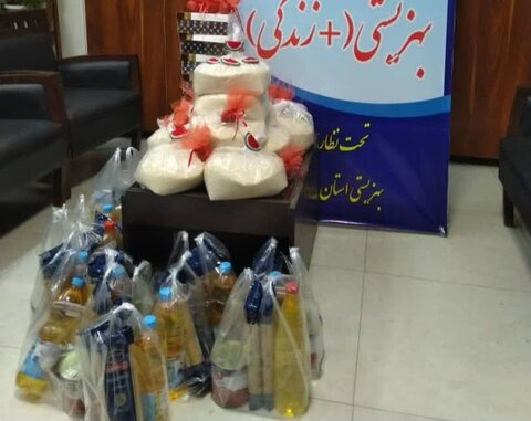 سبد یلدایی خیرین به دست مددجویان رسید
