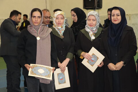 گزارش تصویری ا برگزاری اختتامیه جشنواره  ورزش بازیهای بومی ومحلی  ویژه افراد دارای معلولیت مناطق روستایی بلند همتان بهزیستی استان مرکزی