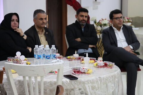 «یلدای همدلی» در خانه معلم بوشهر؛ تجلیل از مسئولیت‌پذیری فرزندان بهزیستی در کنار مدیران ارشد استان