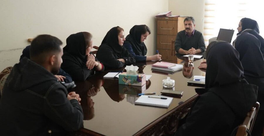 برگزاری جلسه تخصصی و آموزشی کمیته توانبخشی در اداره بهزیستی مهاباد