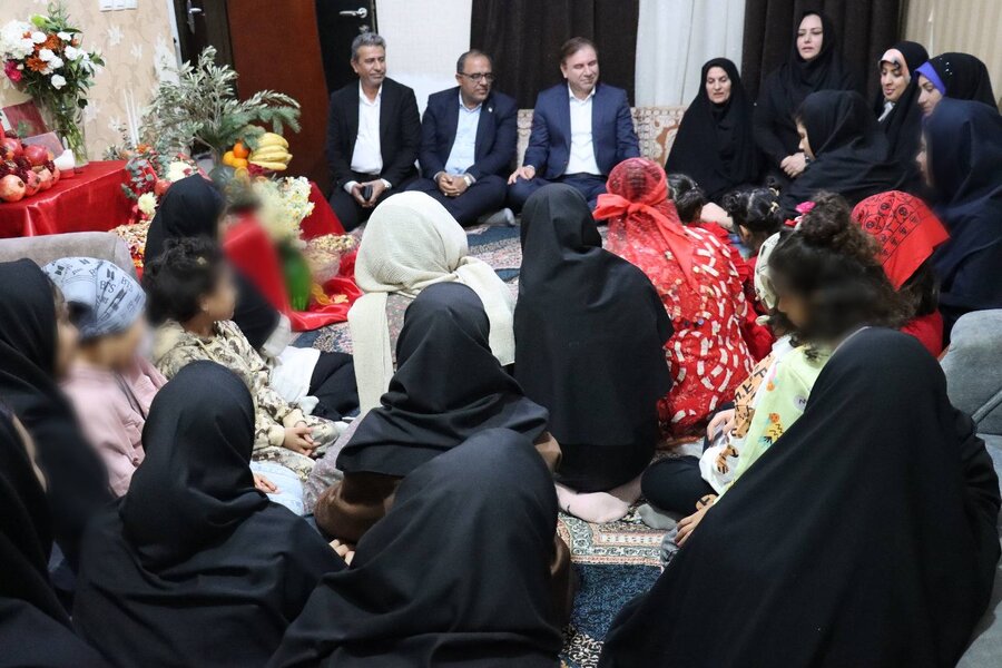 یلدای مهربانی در بوشهر؛ حضور استاندار و فرماندار در کنار کودکان بهزیستی