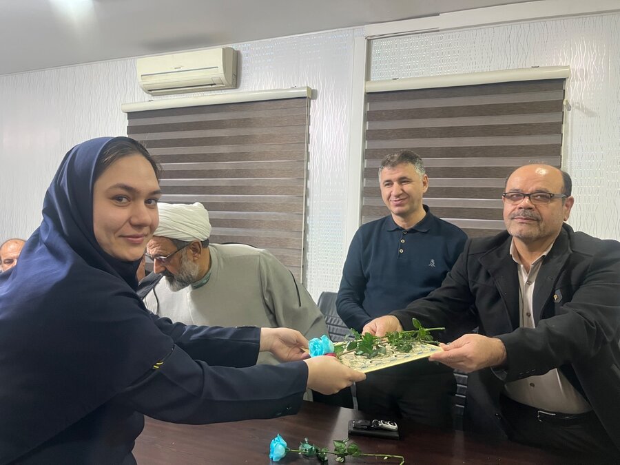 پیشوا | تقدیر از پرسنل اداره بهزیستی به مناسبت گرامیداشت روز زن و شب یلدا