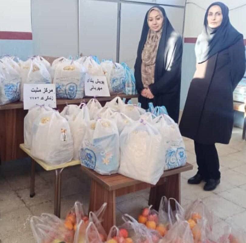 توزیع بسته‌های یلدایی توسط اداره بهزیستی و مرکز مثبت زندگی شهرستان نقده
