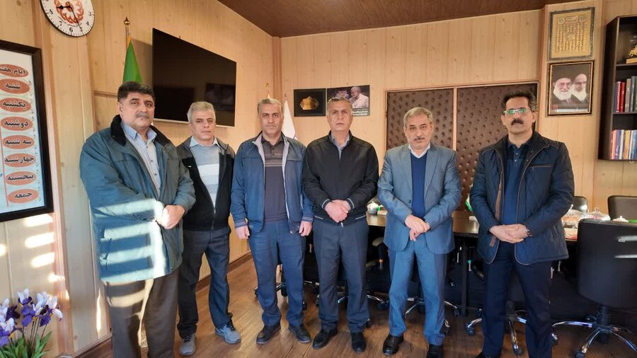 تقدیر مدیرکل بهزیستی استان کردستان از رانندگان به مناسبت روز حملونقل