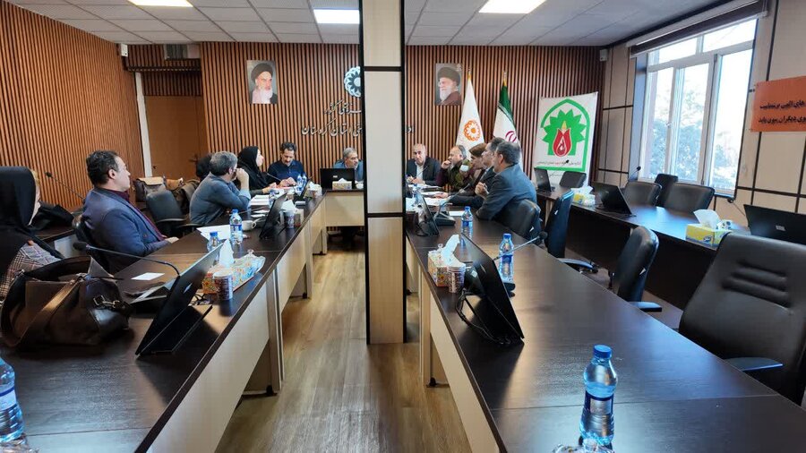 نشست هماهنگی اجرای برنامه های جشنواره تئاتر منطقه‌ای زاگرس در سنندج برگزار شد 