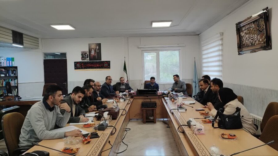 برگزاری جلسه میز «نماد» شهرستان ملایر با محوریت پیشگیری و حمایت اجتماعی