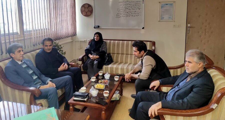 نشستی برای اشتغال و درآمدزایی مددجویان بهزیستی