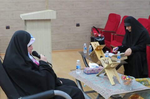 طنین «زندگی با قرآن» در بهزیستی بوشهر؛ آغاز جشنواره قرآنی همزمان با حلول ماه رجب مرحله شهرستانی