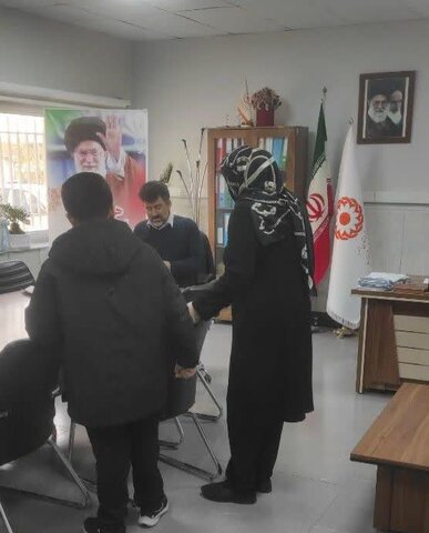 فردیس | دیدار چهره به چهره رئیس بهزیستی فردیس با حضور جمعی از توانخواهان و جامعه هدف