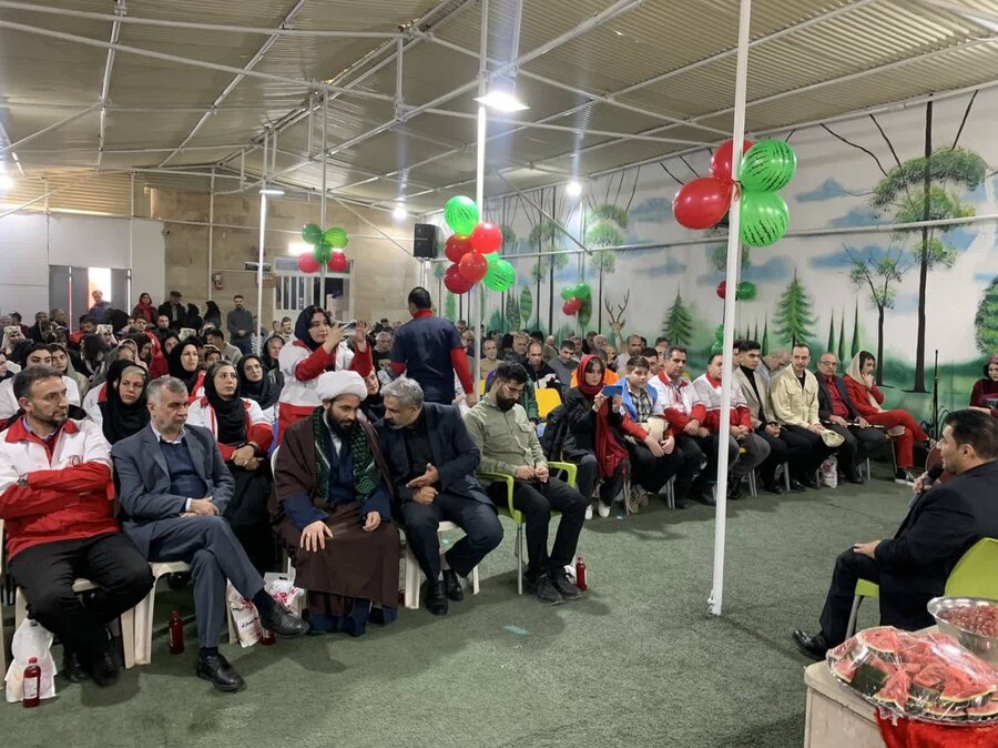 اسلامشهر| برگزاری مراسم شب یلدا در مرکز اعصاب و روان نواندیش