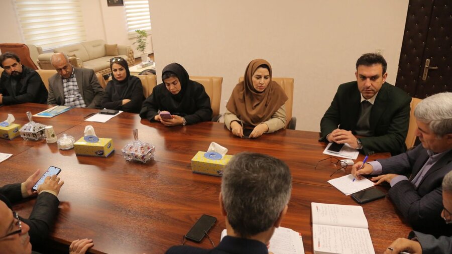 رونمایی از پوستر نهمین جشنواره تئاتر منطقه ای زاگرس (ویژه افراد دارای معلولیت) در سنندج 