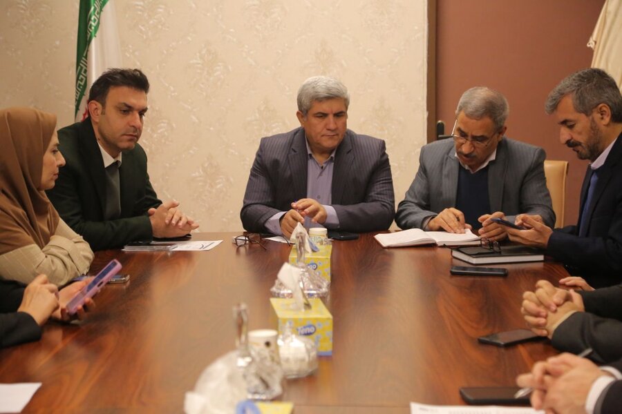 رونمایی از پوستر نهمین جشنواره تئاتر منطقه ای زاگرس (ویژه افراد دارای معلولیت) در سنندج