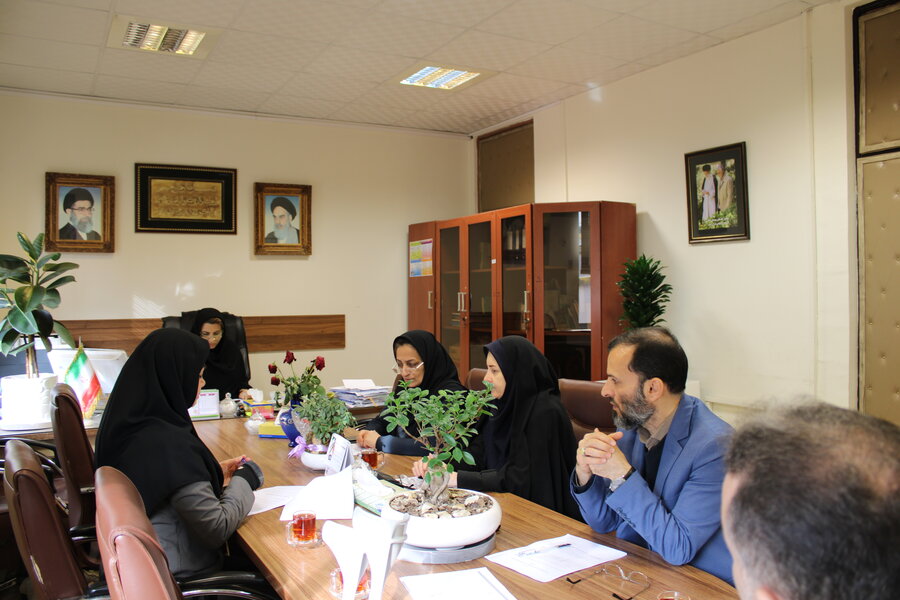 برگزاری کمیته فنی تشریفات قانونی مناقصه/استعلام در بهزیستی گیلان