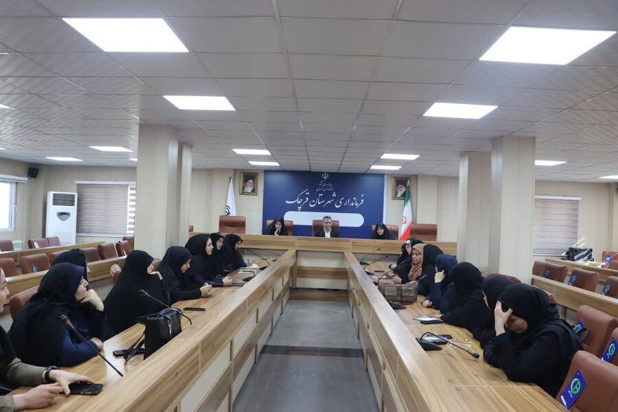 قرچک l تجلیل از نمایندگان امور بانوان