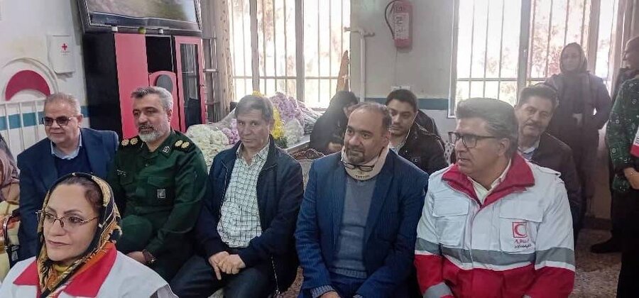 شهریار | برگزاری جشن یلدا با محوریت حفظ کرامت و ترویج نشاط اجتماعی در مرکز توانبخشی و نگهداری سالمندان حدیث عشق