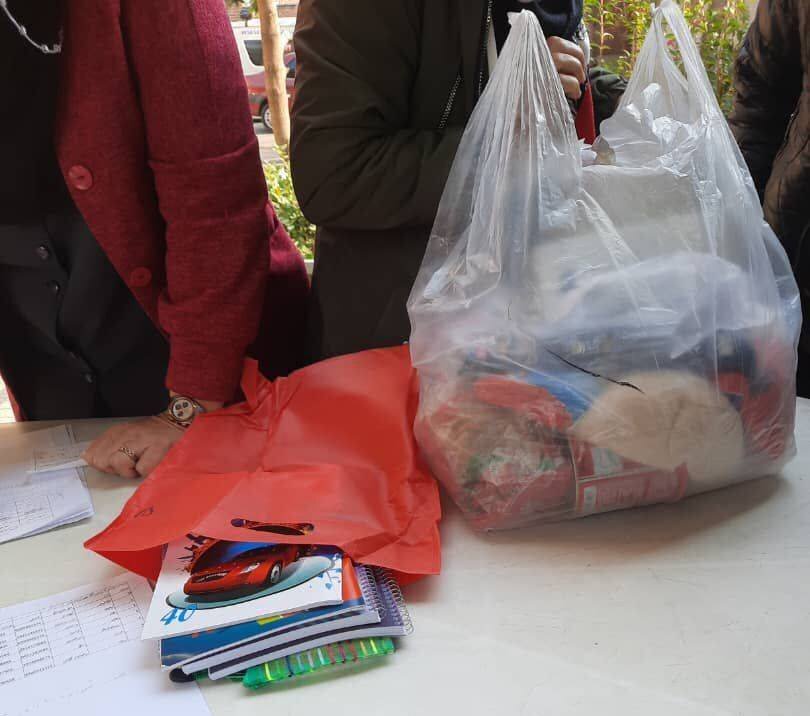 شهرتهران| توزیع سبد کالای حمایتی ویژه شب یلدا میان خانواده‌های چندمعلوله در مرکز حر