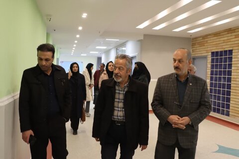 گزارش تصویری ا بازدید اله دادی مدیرکل بهزیستی استان مرکزی، جمعی از معاونین و کارشناسان ستادی و خسرونیا رئیس آموزش و پرورش استثنایی استان مرکزی از مدرسه تازه تاسیس اوتیسم حضرت قائم عج  در شهر اراک