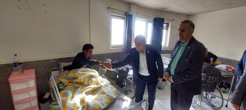 بازدید مدیر کل دیوان محاسبات استان از مرکز چکامه