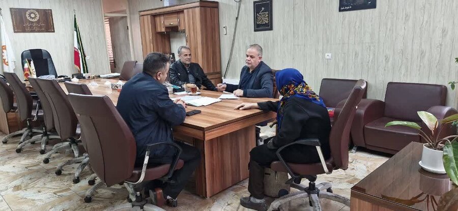 شهریار | دیدار چهره‌به‌چهره با مددجویان؛ با سرپرست بهزیستی