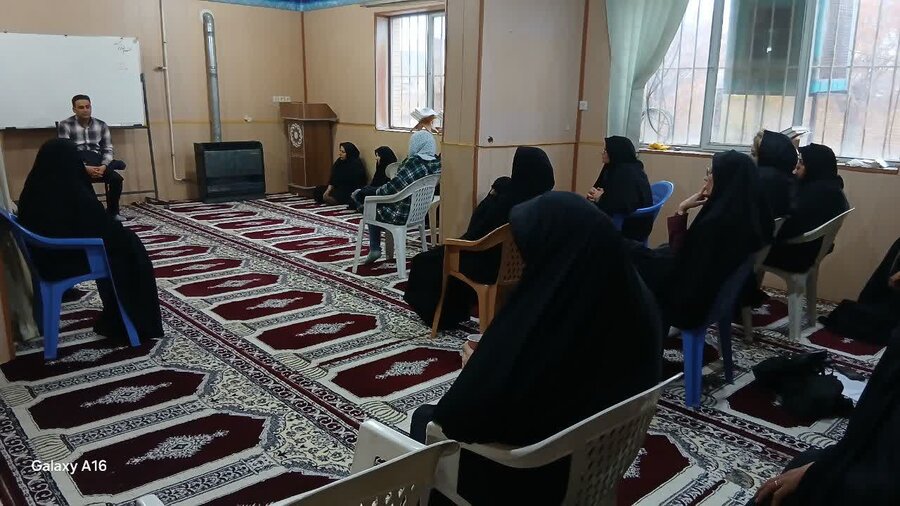 آران و بیدگل| دوره آموزشی پیشگیری و کاهش آسیبهای ناشی از ایدز