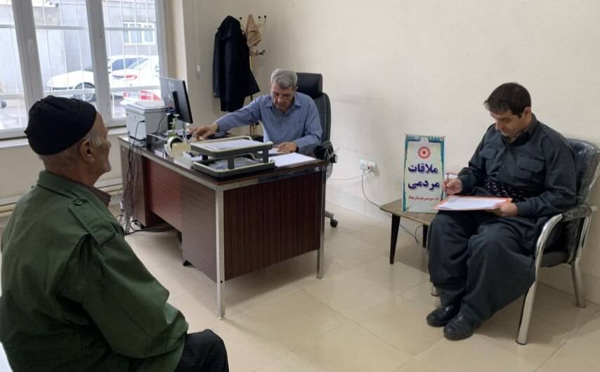 ملاقات مردمی معاون بهزیستی مهاباد با جامعه هدف