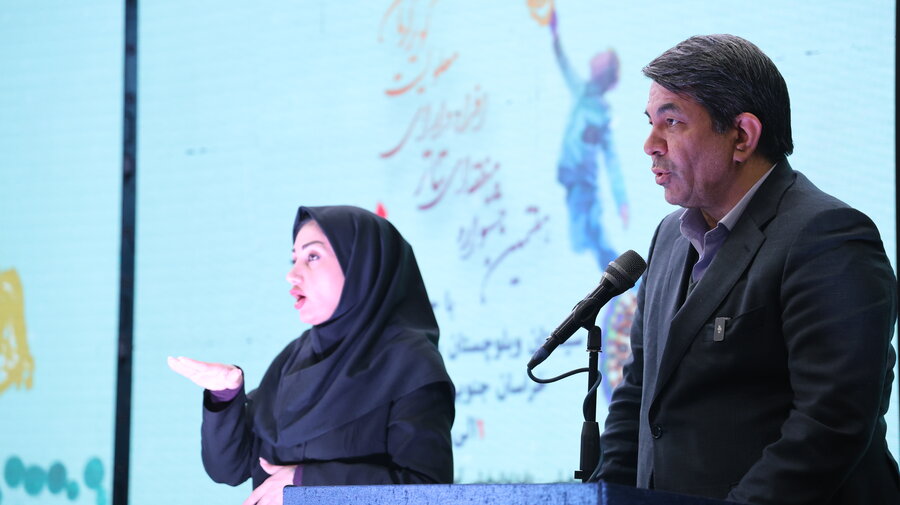 تئاتر افراد دارای معلولیت زبان مطالبه حقوق شهروندی و نمایش توانمندی‌هاست