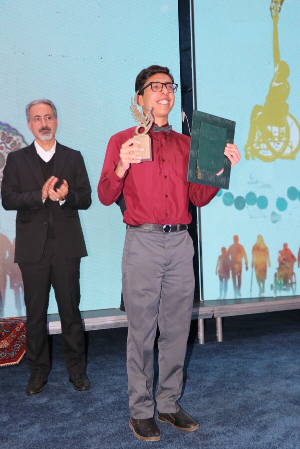 اعلام آراء هیئت داوران هفتمین جشنواره منطقه‌ای تئاتر افراد دارای معلولیت «کویر» ـ کرمان