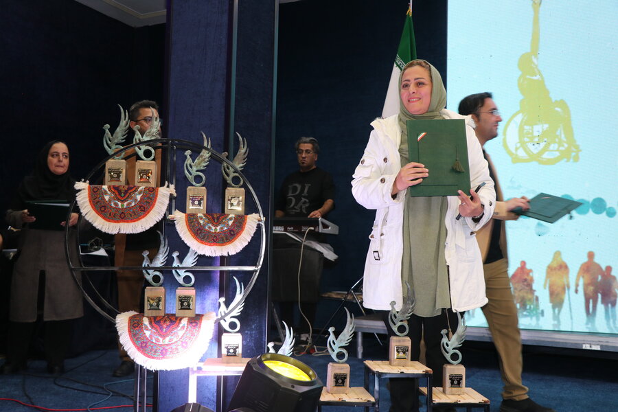 اعلام آراء هیئت داوران هفتمین جشنواره منطقه‌ای تئاتر افراد دارای معلولیت «کویر» ـ کرمان