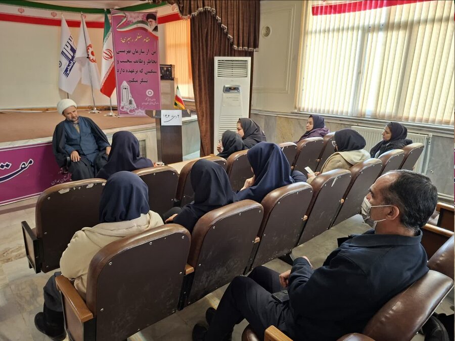 نشست ترویج فرهنگ اقامه نماز ویژه کارشناسان اورژانس اجتماعی برگزار شد