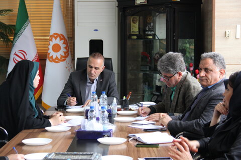 جلسه دفتر اورژانس اجتماعی