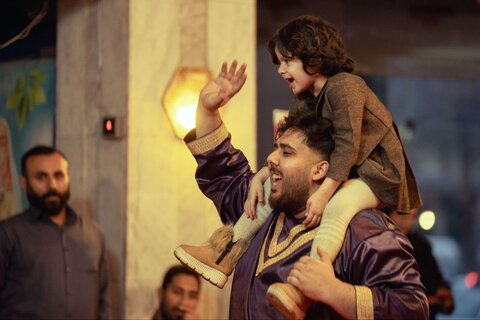 گلستان - نوری در تاریکی