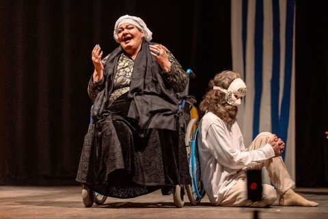 گلستان - لطیف