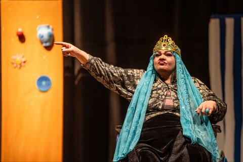 گلستان - لطیف