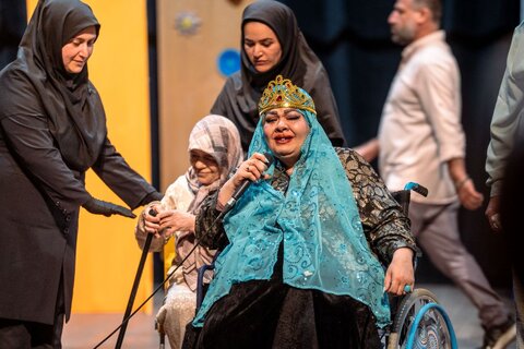 گلستان - لطیف